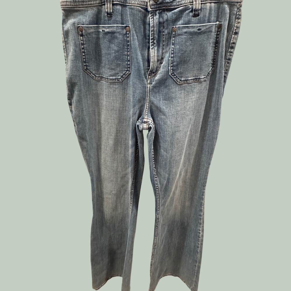 Shyanne Luna High Rise Flare Jeans Medium Wash-MDW Womens 32x34 NWT